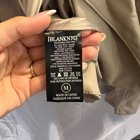 Jacket - Picture 6 of 6